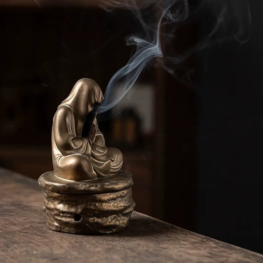 Zen Wuxiang cone incense burner