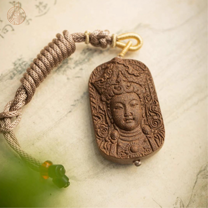 Handmade Scented necklace of the statue of Fifth Master